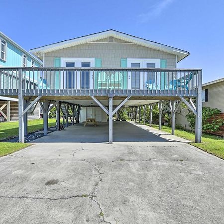 Oak Island Beach Abode With Deck Walk To Shore! Bagian luar foto