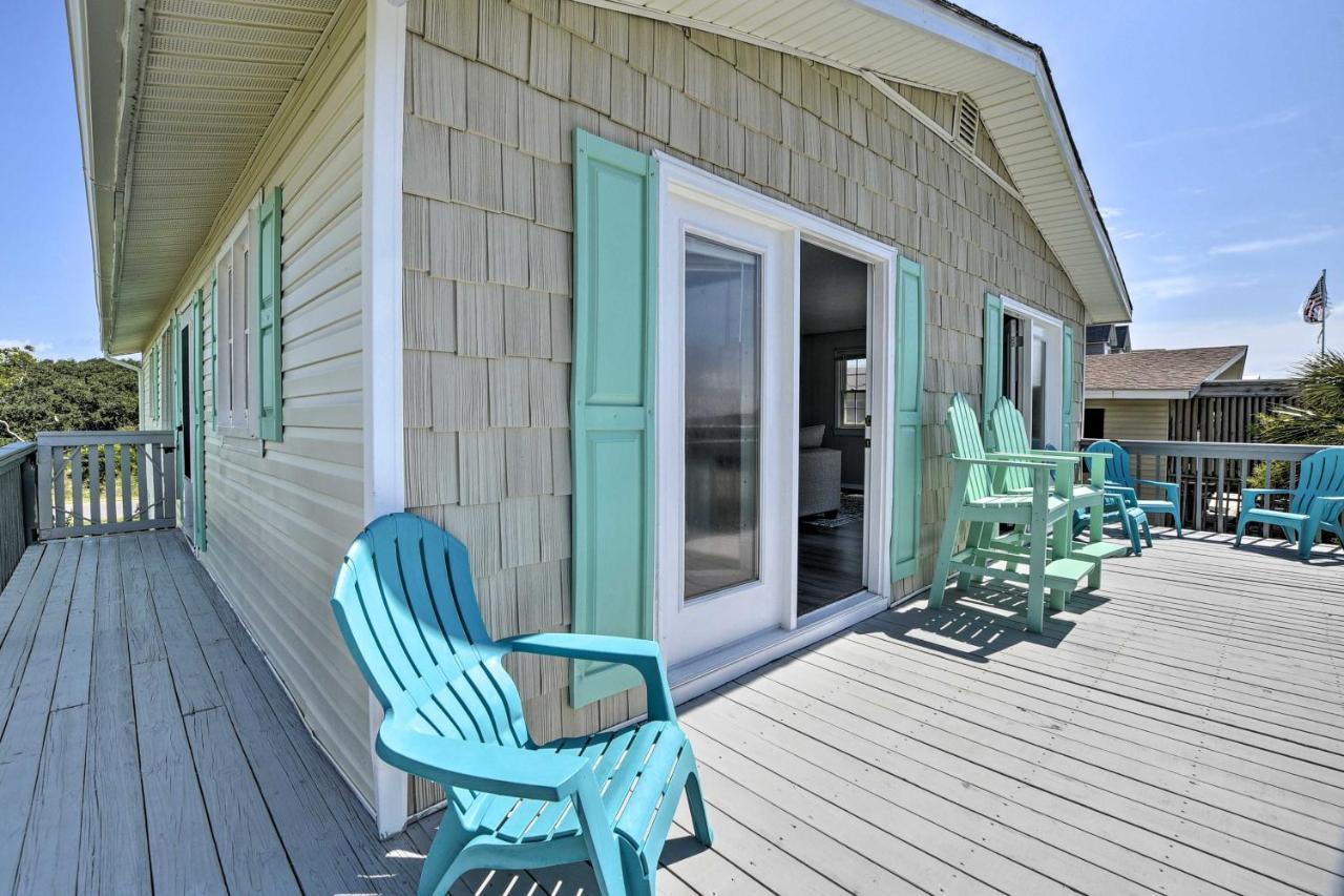 Oak Island Beach Abode With Deck Walk To Shore! Bagian luar foto